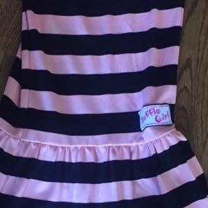 Woman's Medium Ruffle Girl Pants
